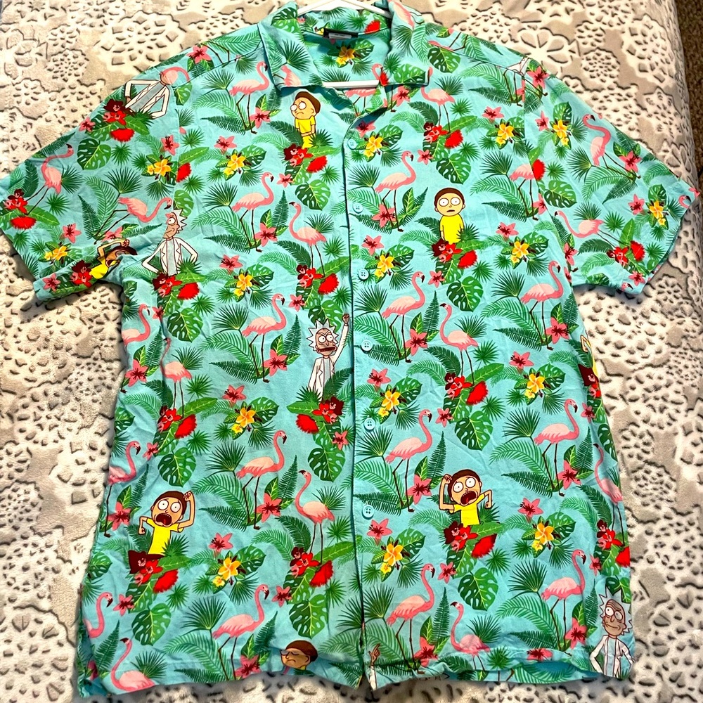 Short sleeve button down